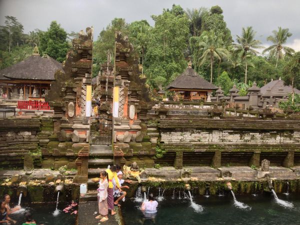 Pura Tirta Empul