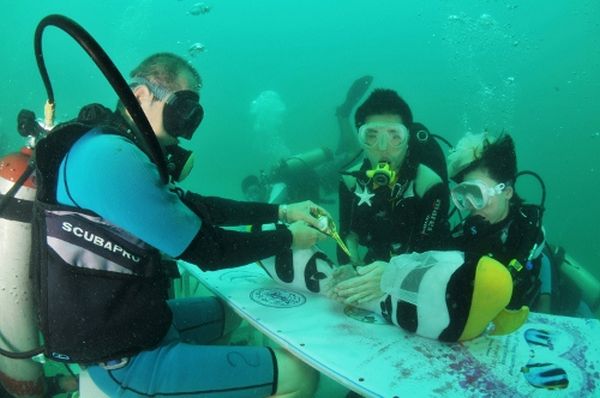 Trang Underwater Wedding, Thailand