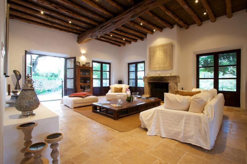 luxury-villa-finca-marbella-sant-josep-livingroom-1