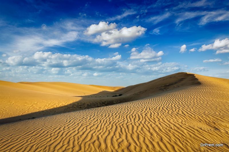 Camping-in-Sahara-desert