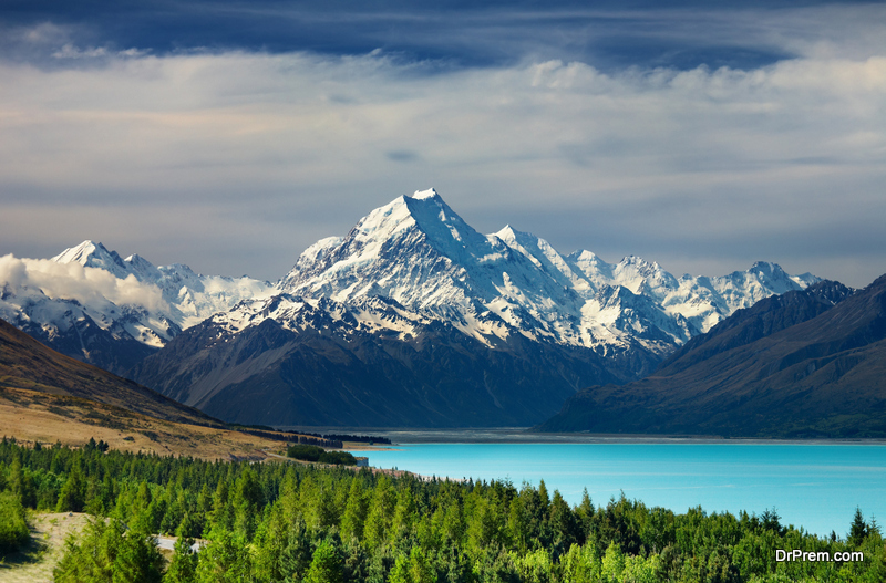 Lake Pukaki, Mount Cook, New Zealand