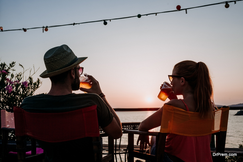 Sunset watching at Foxy’s Tavern