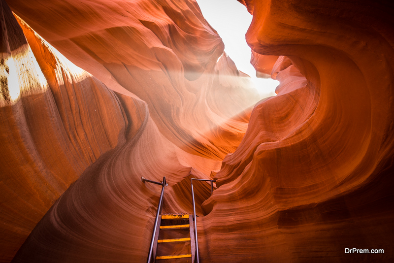 Lower Antelope Canyon