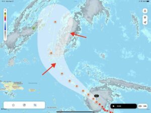 Hurricane map and Live Tracker from RainViewer