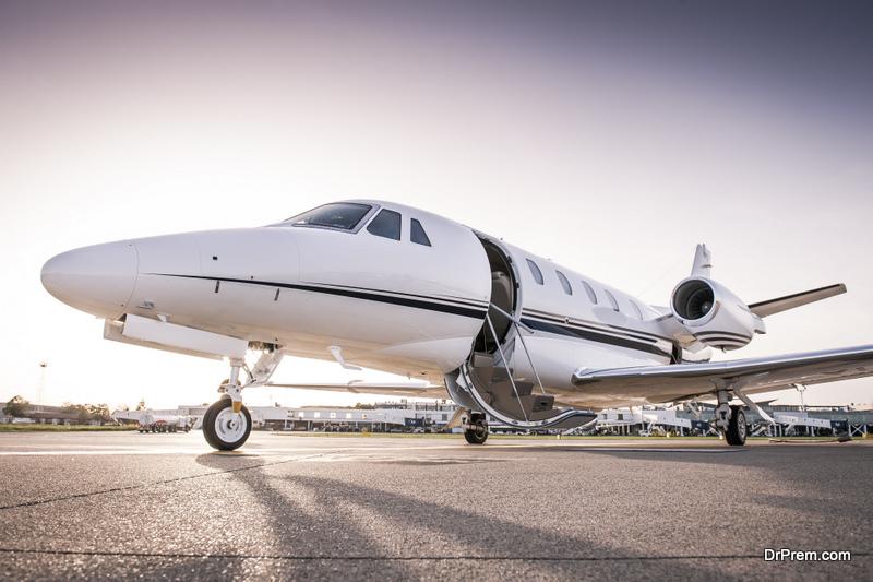 3 Reasons to Charter a Private Jet
